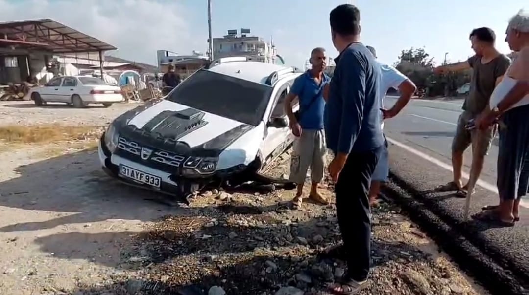 Samandağ’da Trafik Kazası Şans Eseri Önlendi!