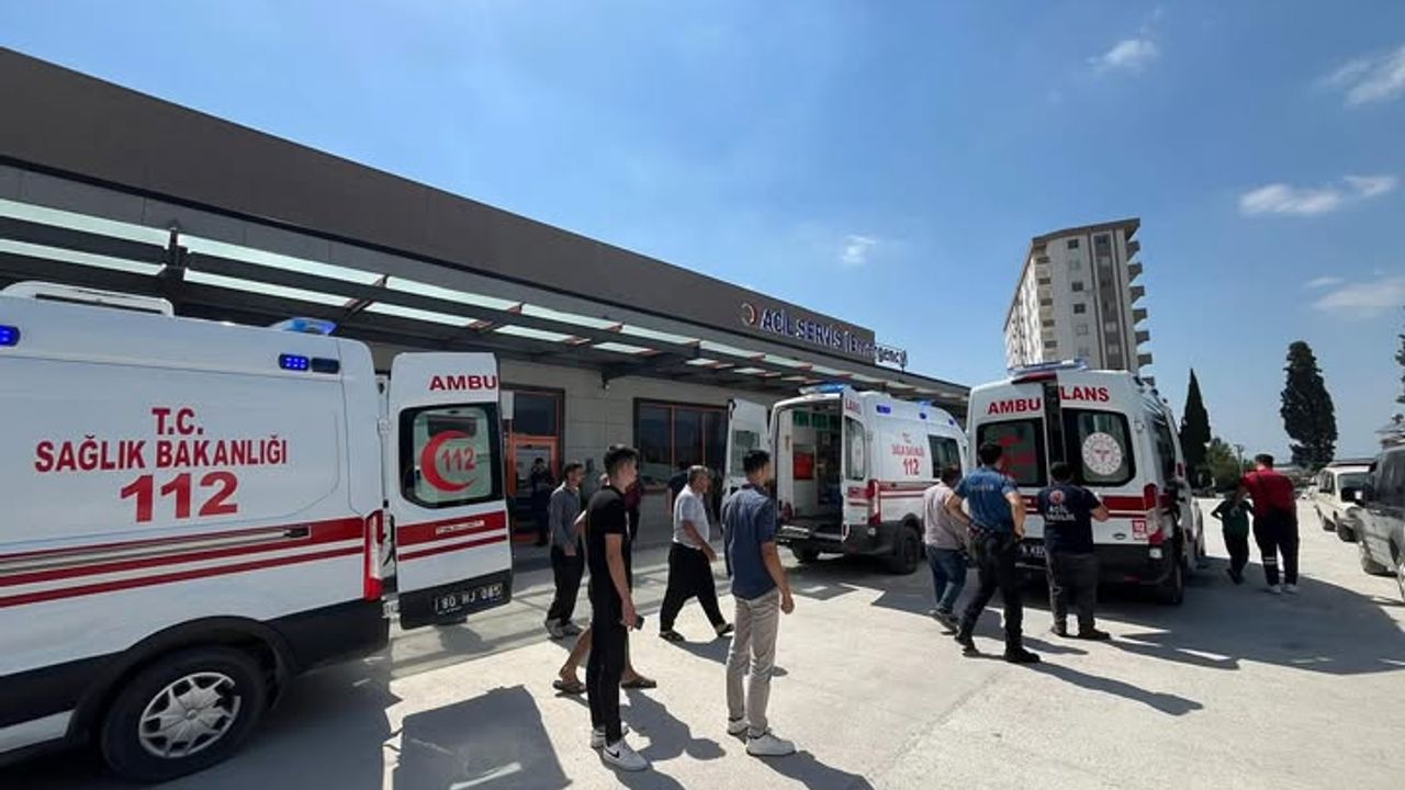Düziçi'nde Traktör Kaza Geçirdi: 4 Yaralı İçinde 2 Çocuk