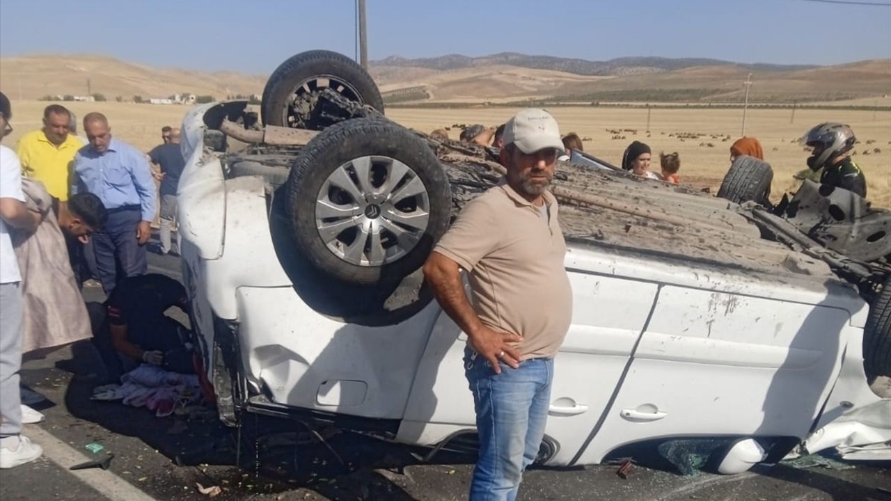 Siirt Kurtalan'da trafik kazasında 9 kişi yaralandı.