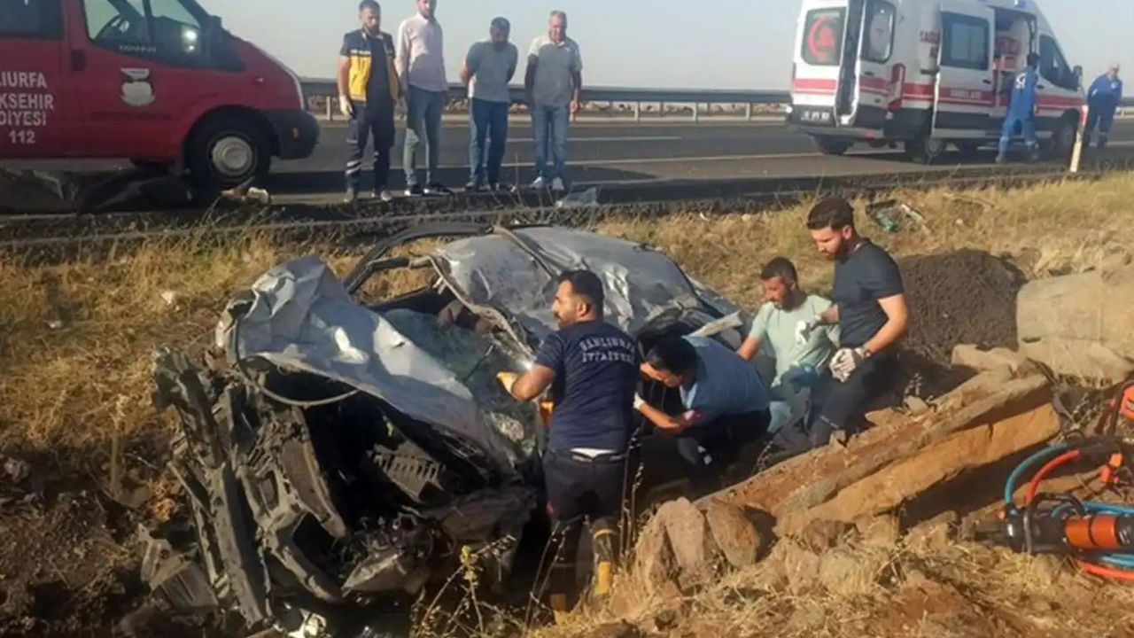 Şanlıurfa'da trafik kazasında can kayıpları ve yaralılar var!