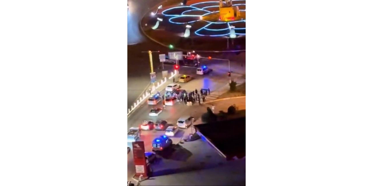 Trafik kavgası sonucu bir kişi yaralandı.