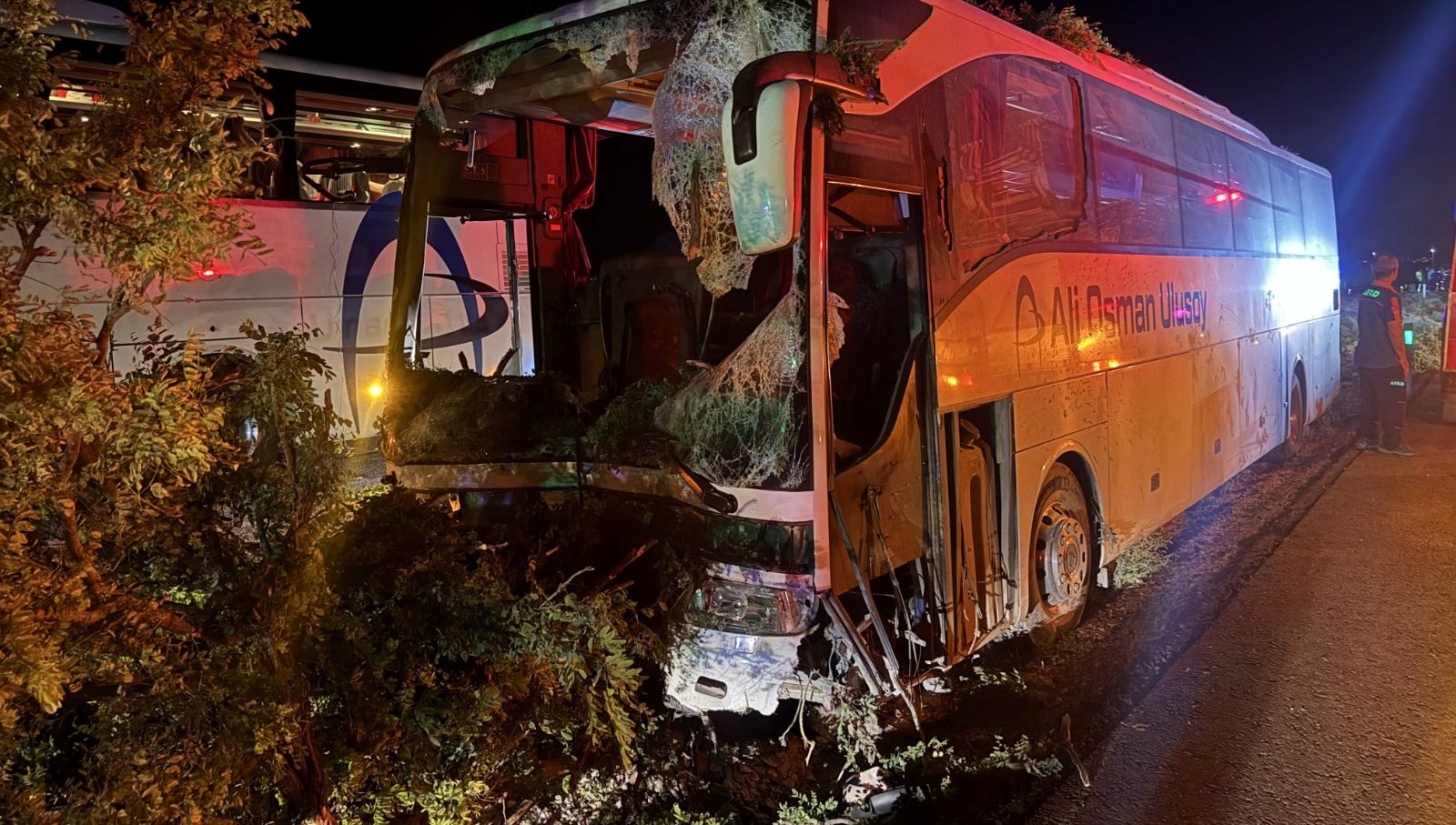 Kayseri'de otobüs faciası: 1 ölü, 13 yaralı