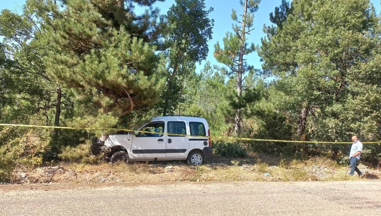 Bursa'da yaşlı çift aynı kaza sonucunda hayatını kaybetti.