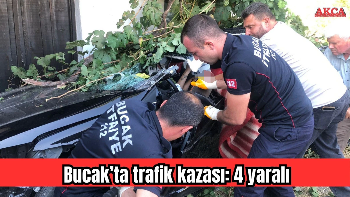 Kaza sonucu Bucak’ta 4 kişi yaralandı.