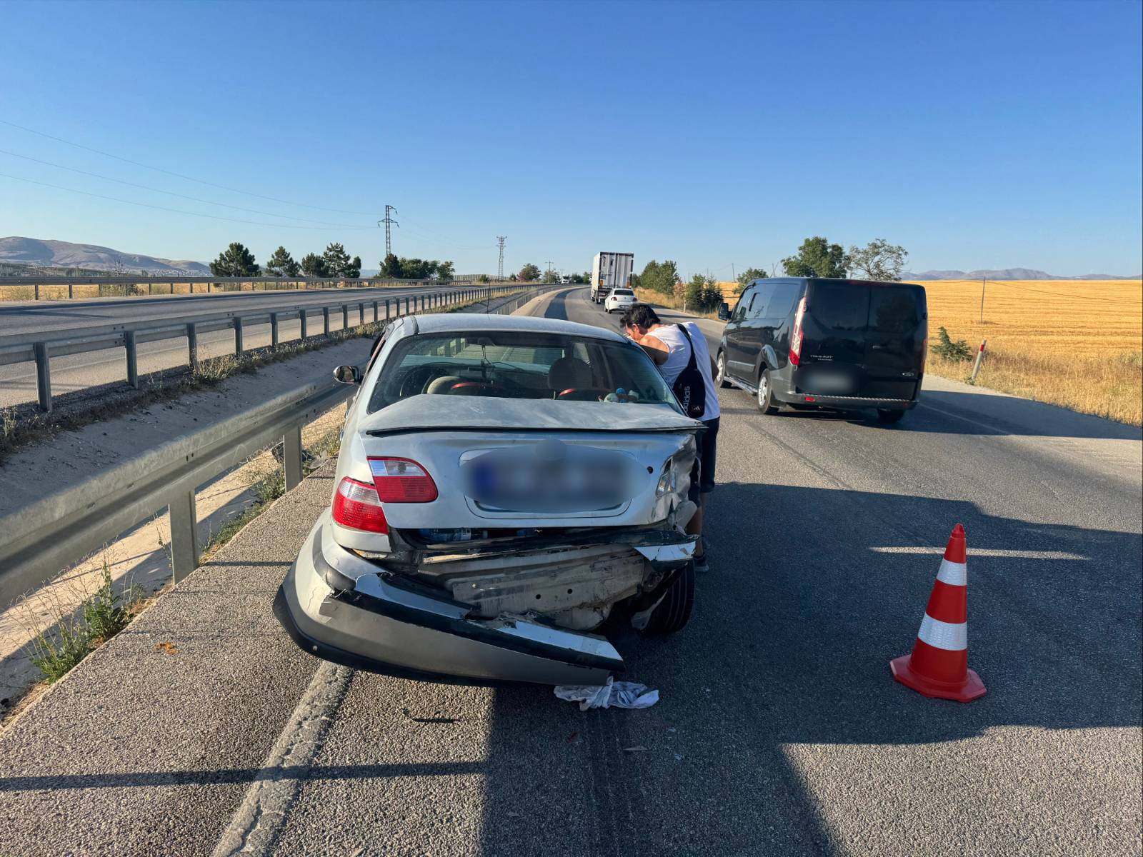 Ekinova'da trafik olayı: 1 kişi yaralı – Son Dakika Gelişmeleri