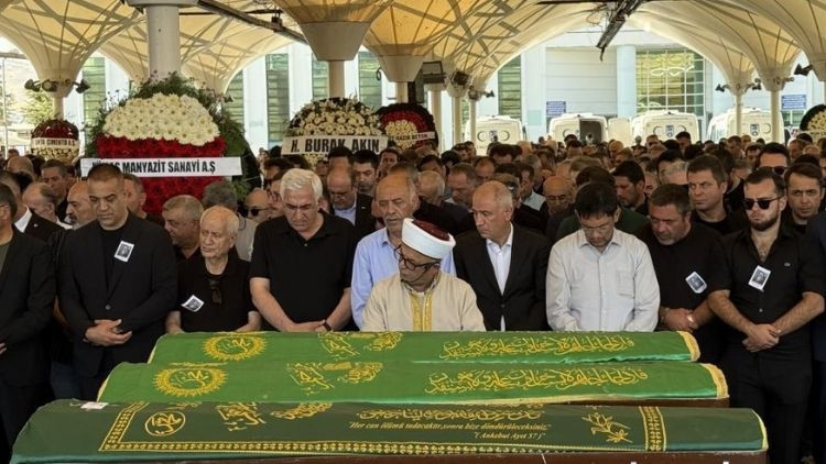 Kazada hayatını kaybeden iş adamı Fatih Yücelik toprağa verildi.