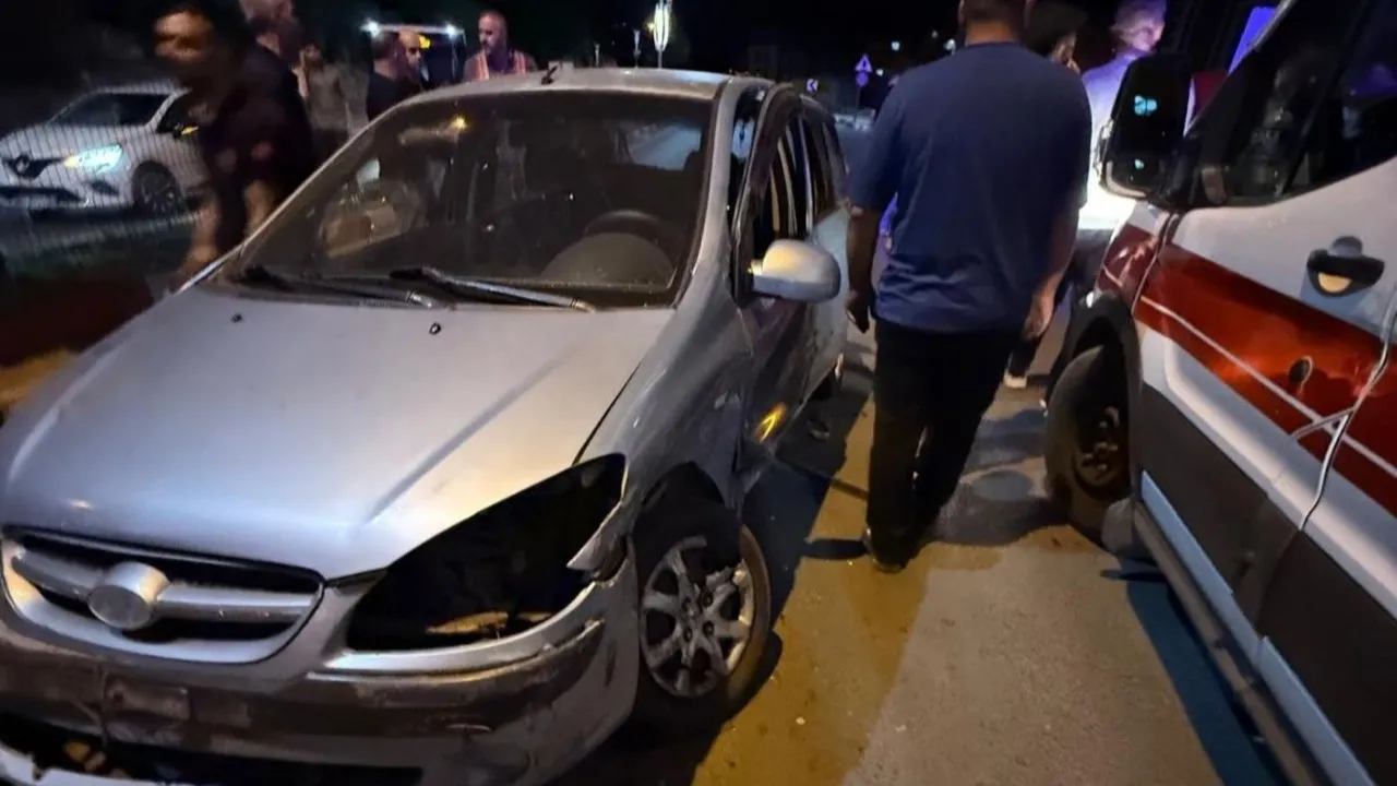 Kurtalan Yolu'nda Zincirleme Kaza: 4 Yaralı