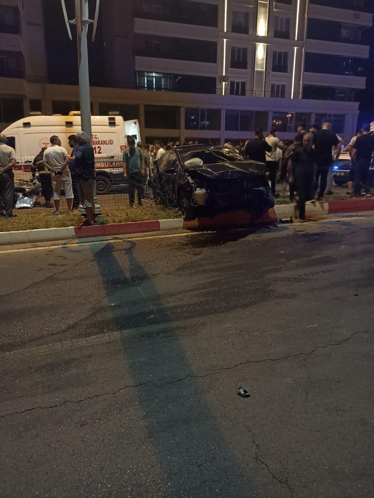 Siirt’te araçlar birbirine çarptı: 5 kişi yaralandı