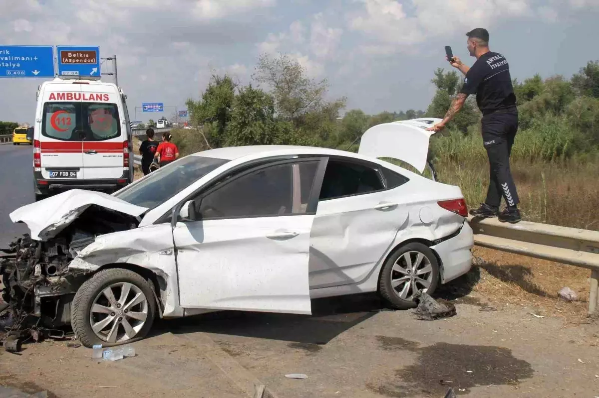 Manavgat'ta Kaza: 2 Kişi Yaralı