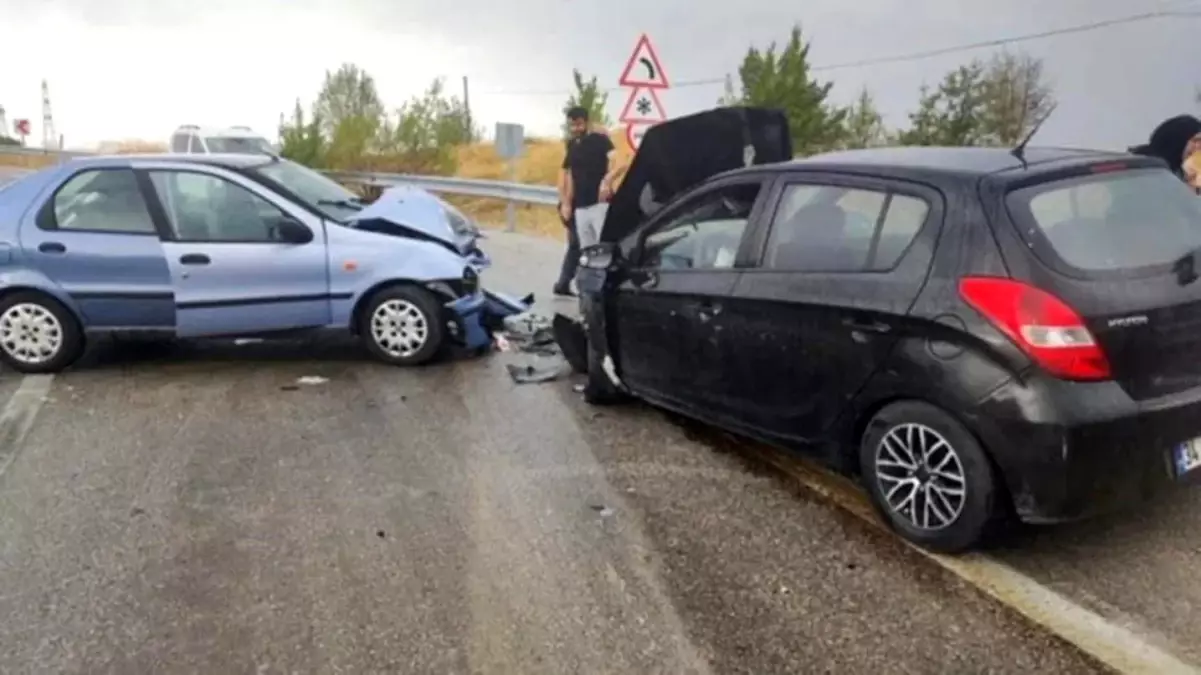 6 kişi yaralandı, Çubuk'ta trafik kazası oldu.