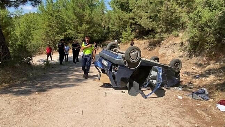 Anne ile oğlu ölümcül bir kaza sonucunda kaybettiler.