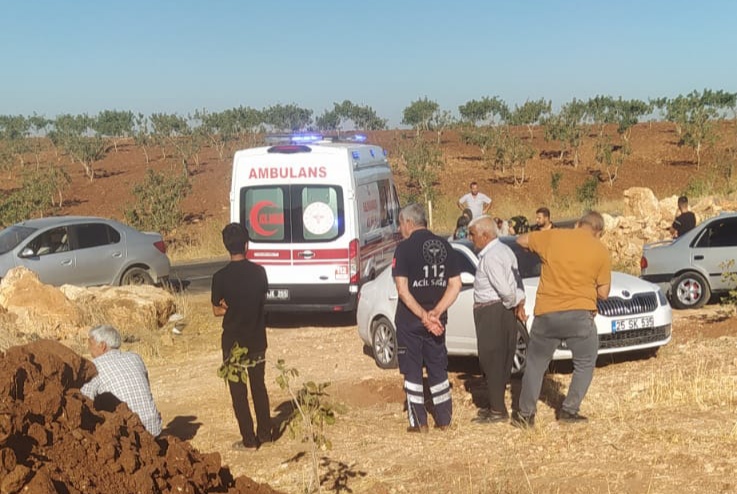 Karaköprü'de Kaza: Bir Ölü ve Bir Yaralı