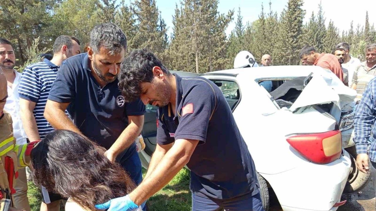 Kırıkhan'da ardışık trafik kazası: 6 kişi yaralı
