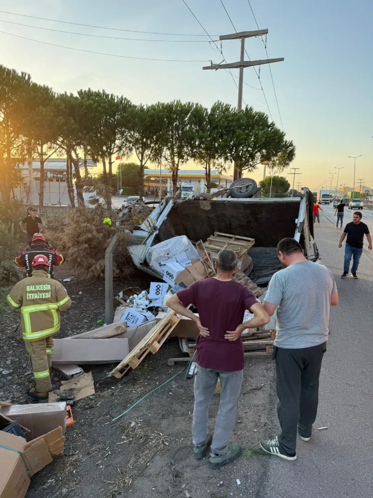Banvit'in Önünde Trafik Kazası: 1 Kişi Ağır Yaralı