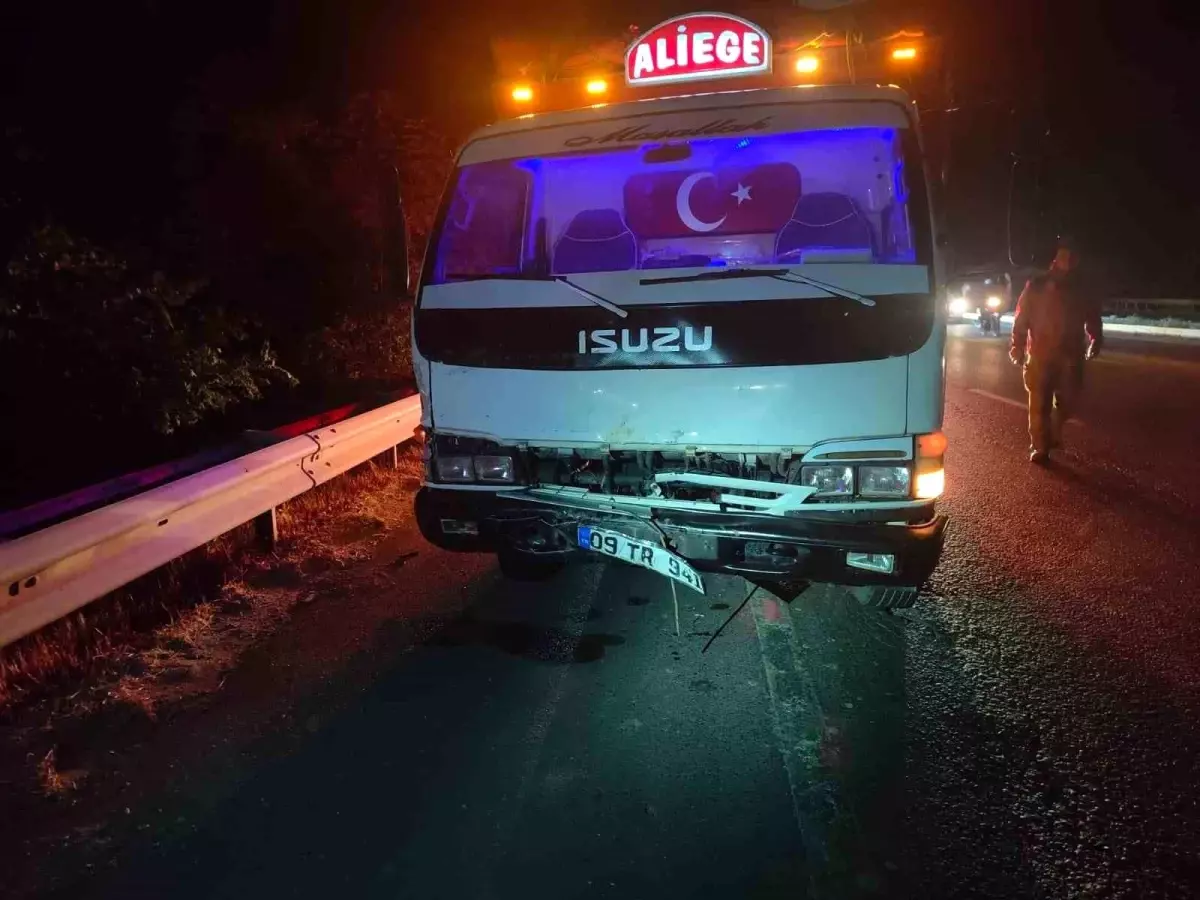 Balıkesir'de Kaza: 2 Kişi Yaralandı