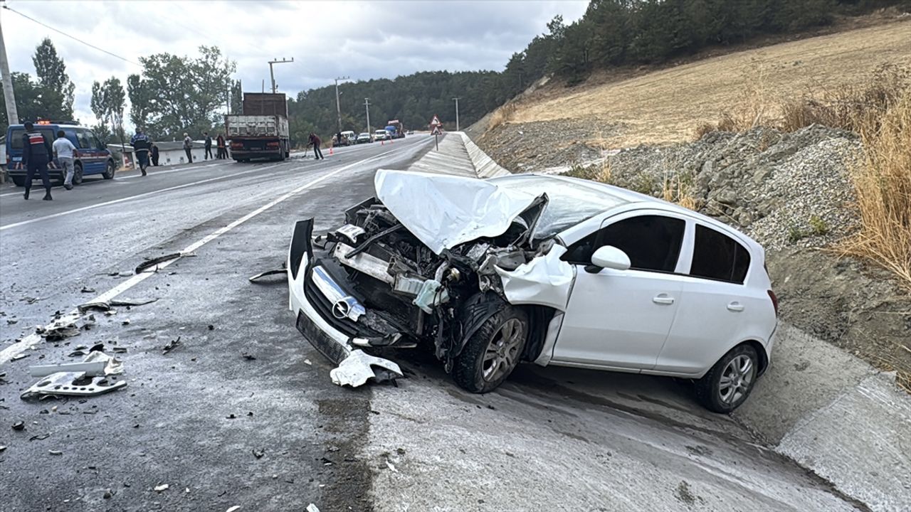Bolu'da yağmurdan dolayı ardışık kaza oluştu!