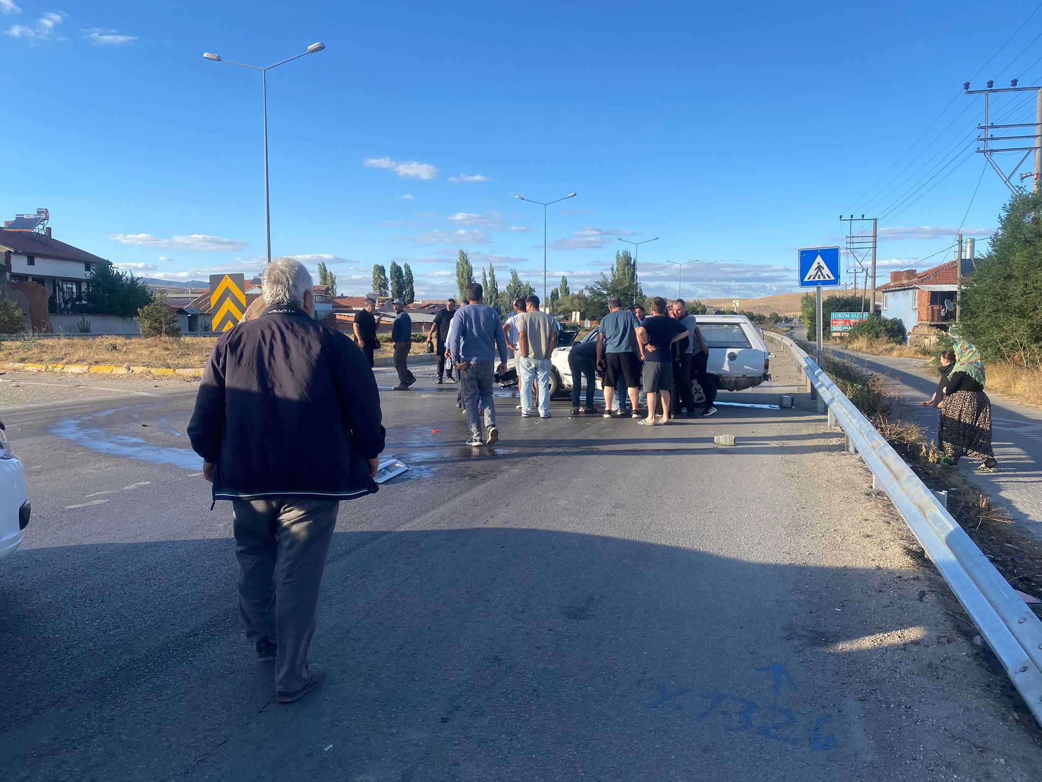 Afyon-Antalya Yolu'nda Kaza: Sürücüler Yaralı – Güncel Haberler
