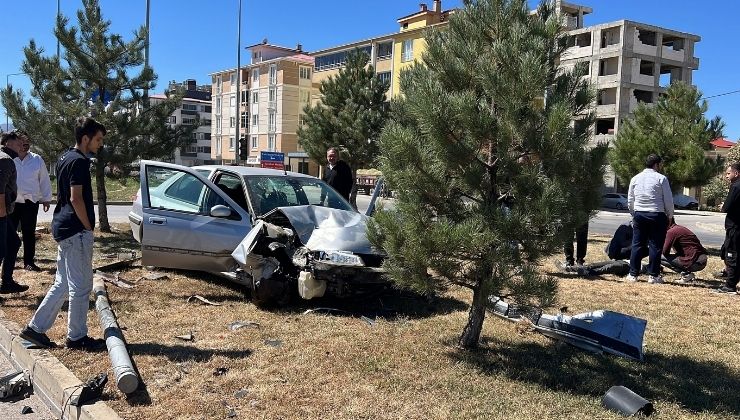 Kahramanmaraş'ta yol kazası: 2 kişi yaralandı.