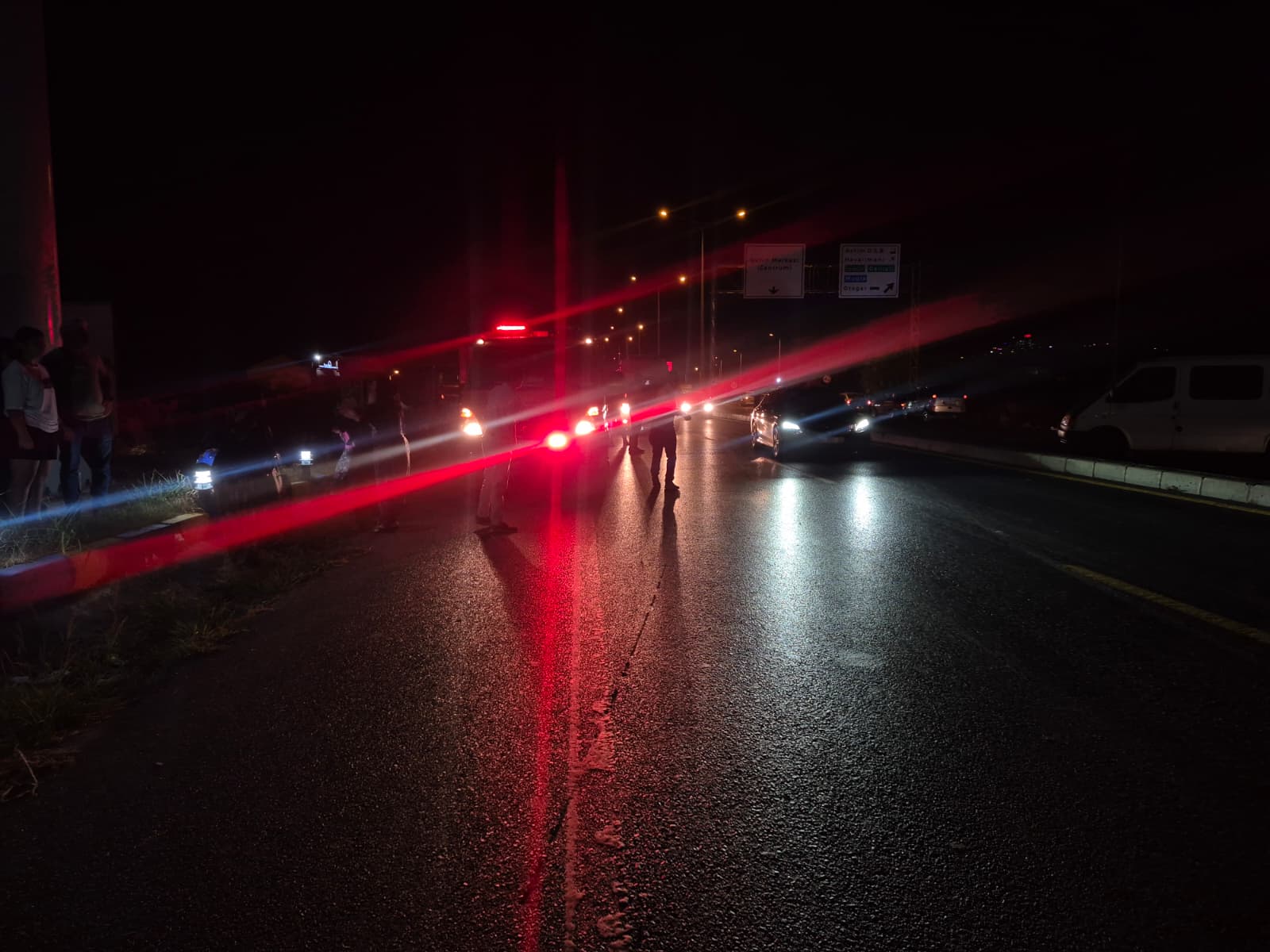 Aydın-Denizli yolunda ardışık trafik kazası: 6 yaralı