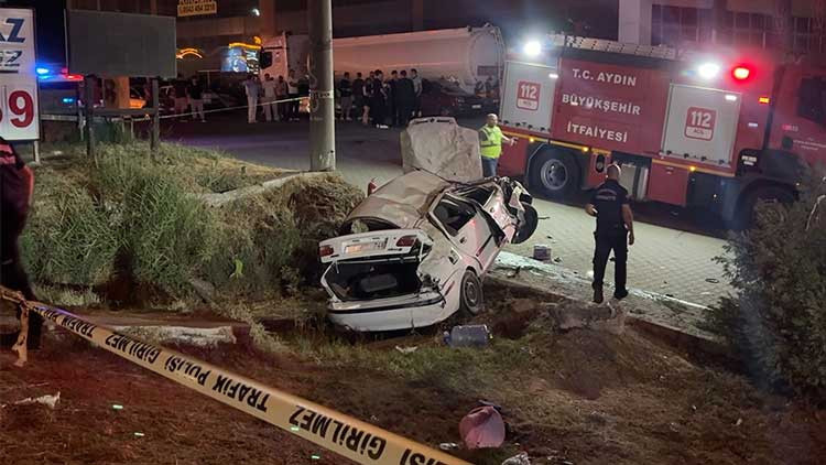 Aydın'da ardışık trafik kazasında 1 ölü, 5 yaralı var.