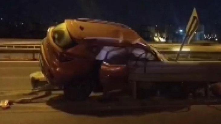 Ataşehir'de önemli bir kaza meydana geldi, araç bariyere çarptı; 3 kişi yaralı!