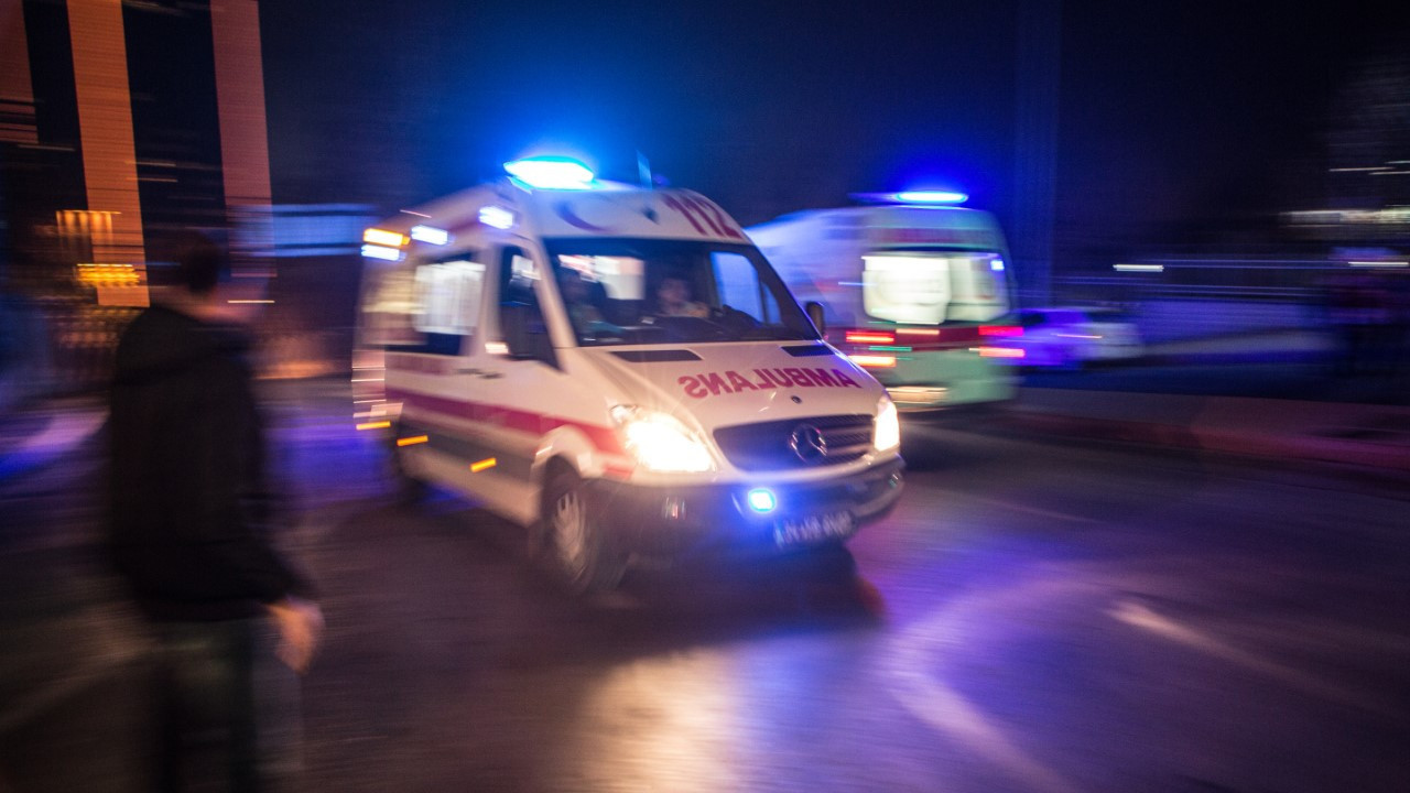 4 kişinin hayatını kaybettiği feci kaza Sivas'ta gerçekleşti.
