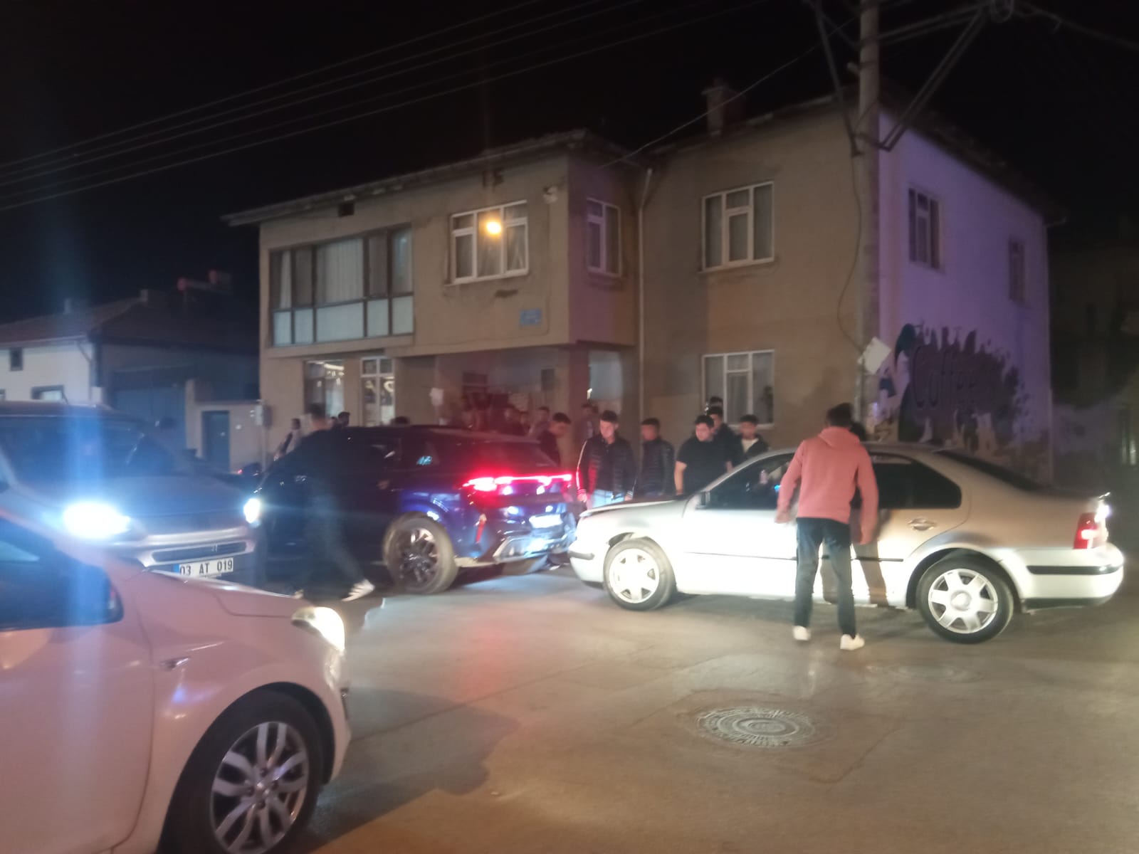 Erenler Mahallesi'nde maddi zararlı trafik olayı yaşandı.