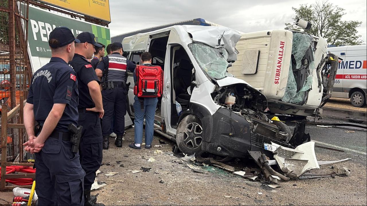 Tekirdağ'da trajik kaza: 3 ölü, 7 yaralı