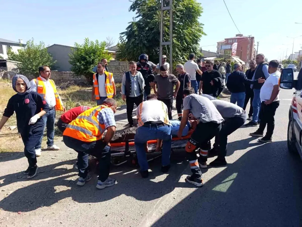 Iğdır'da trafik kazasında 3 kişi yaralandı.