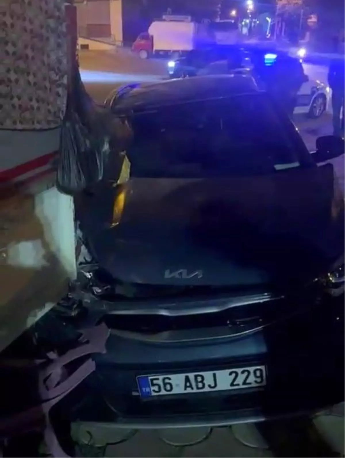 Kurtalan'da bir kaza meydana geldi: 3 kişi yaralandı.