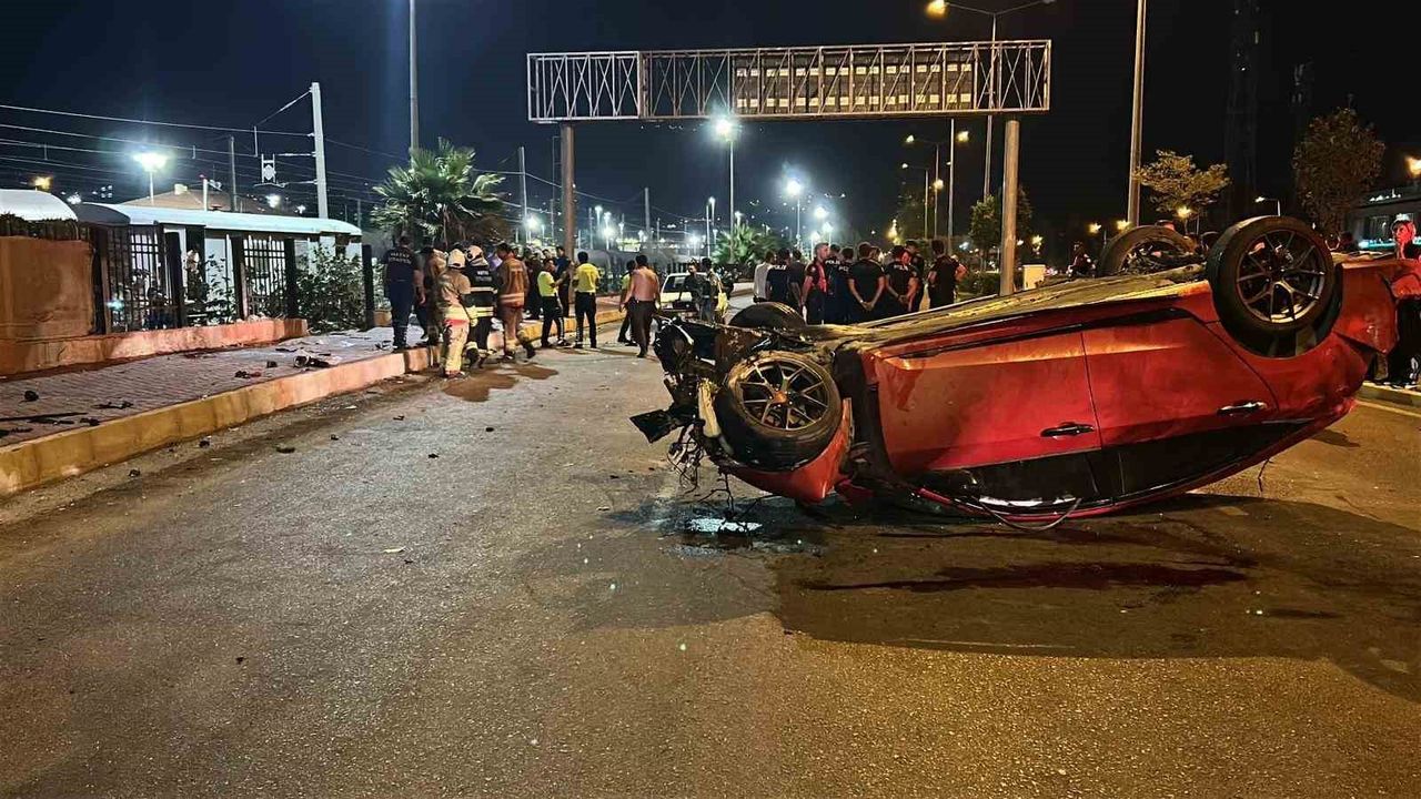 Genç kadın, ölümcül kazada yaşam savaşını 7 gün sonra kaybetti.