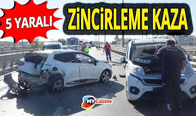 Manavgat'ta D-400 Karayolunda ardarda kaza vakaları meydana geldi, çok sayıda kişi yaralandı...