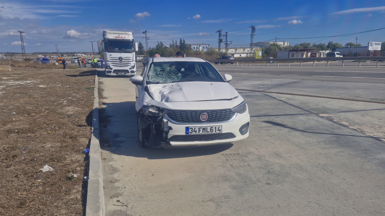 Minibüsten inerken yolun karşısında hayatını kaybetti.