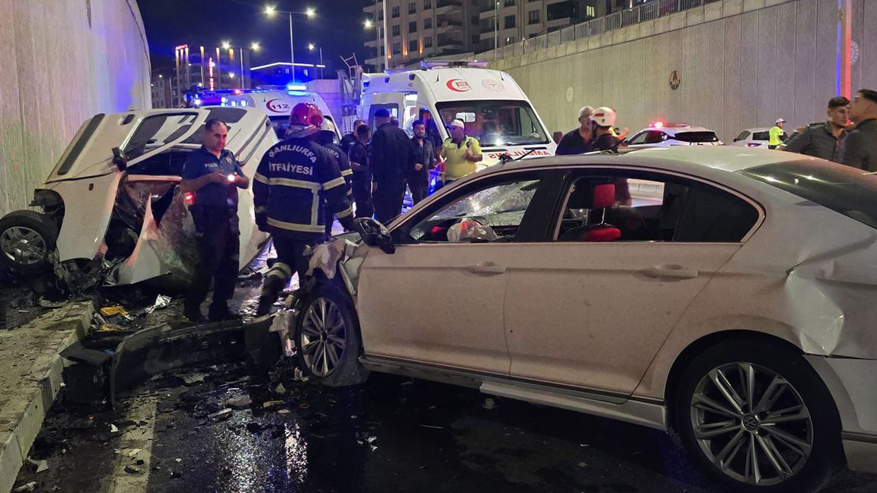 Şanlıurfa'da ardışık trafik kazası: 4 kişi yaralı