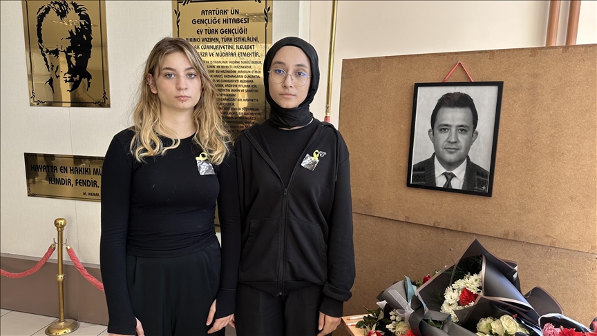 Konya'daki öğretmenin ölümü okulda üzüntüye yol açtı.