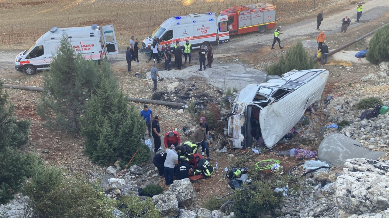 Servis şoförü ehliyetsiz çıktı, 4 işçi öldü.