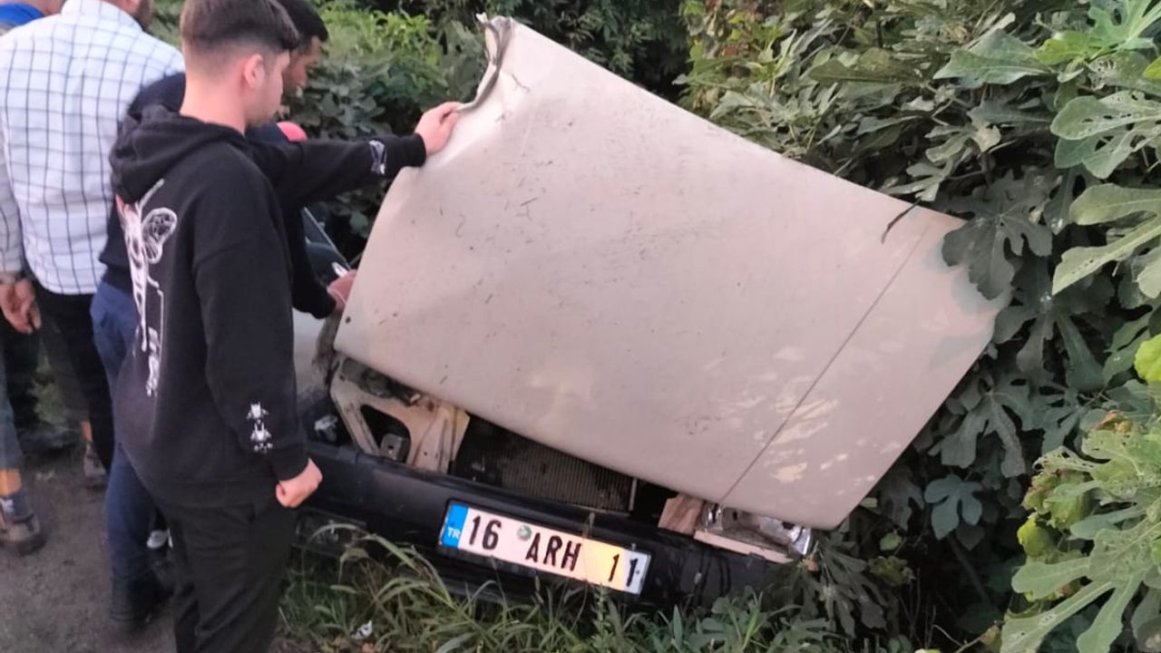 Samsun Çarşamba’da meydana gelen trafik kazasında 2 kişi ciddi şekilde yaralandı.