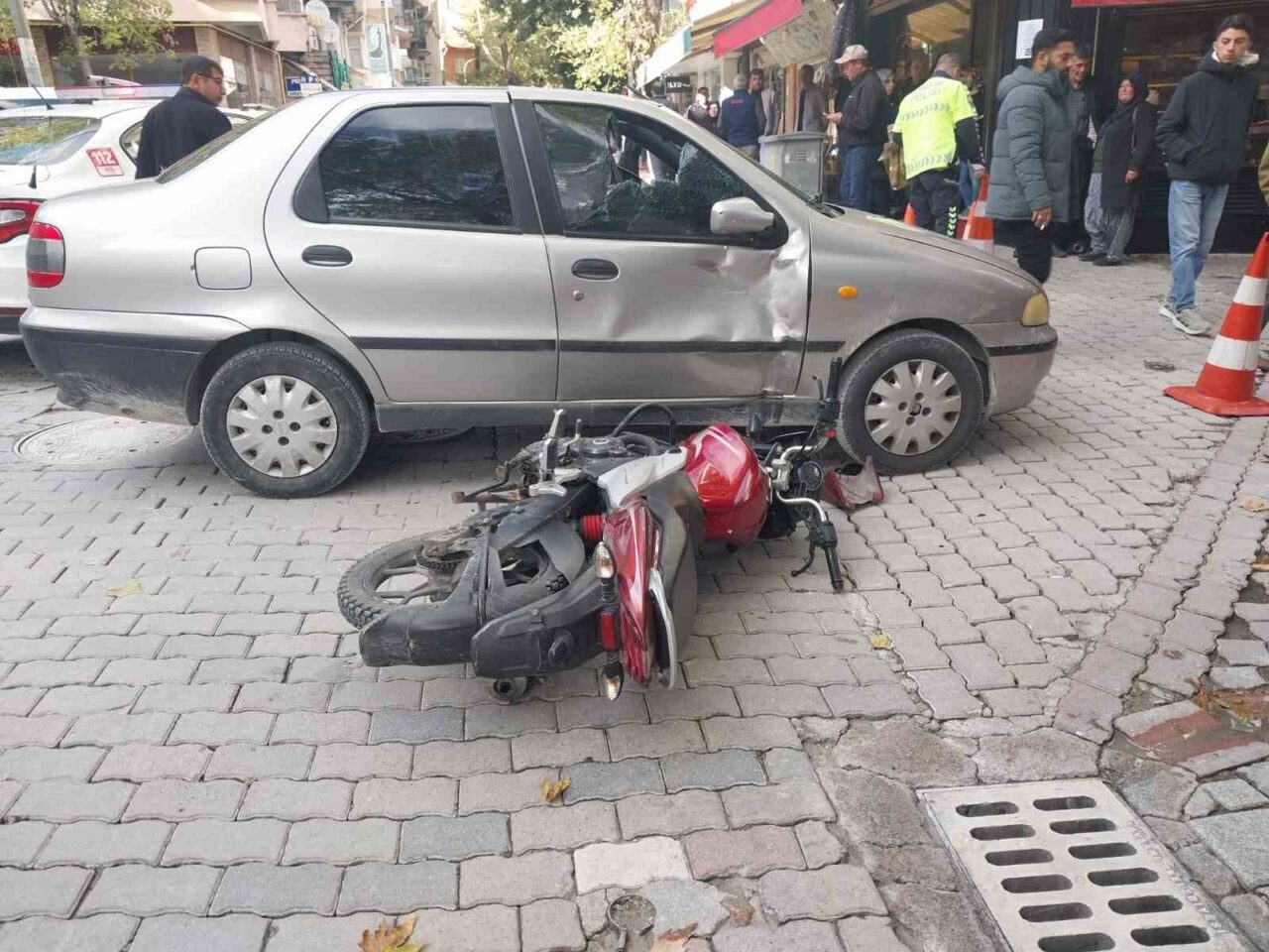 Trafik kazası Tavşanlı'da: 2 kişi yaralandı! - Son Dakika Gelişmeleri