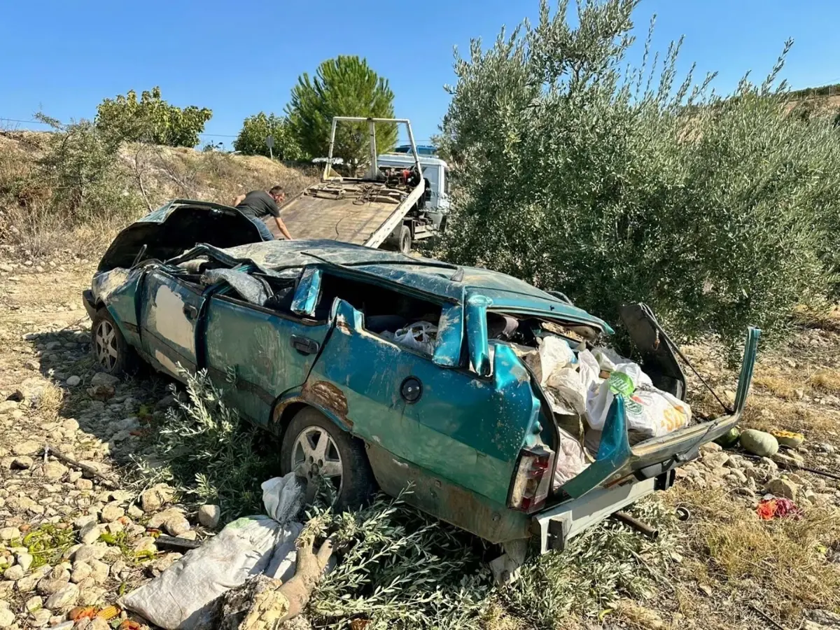 Alaşehir'de Kaza: İki Kişi Öldü