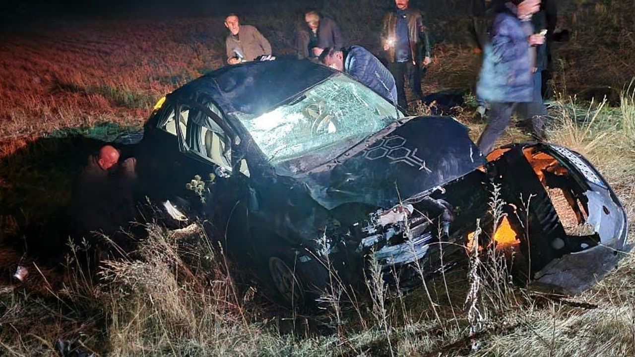 Kars'ta Üzücü Kaza: 1 Kişi Öldü, 2'si Çocuk 3 Kişi Yaralandı.