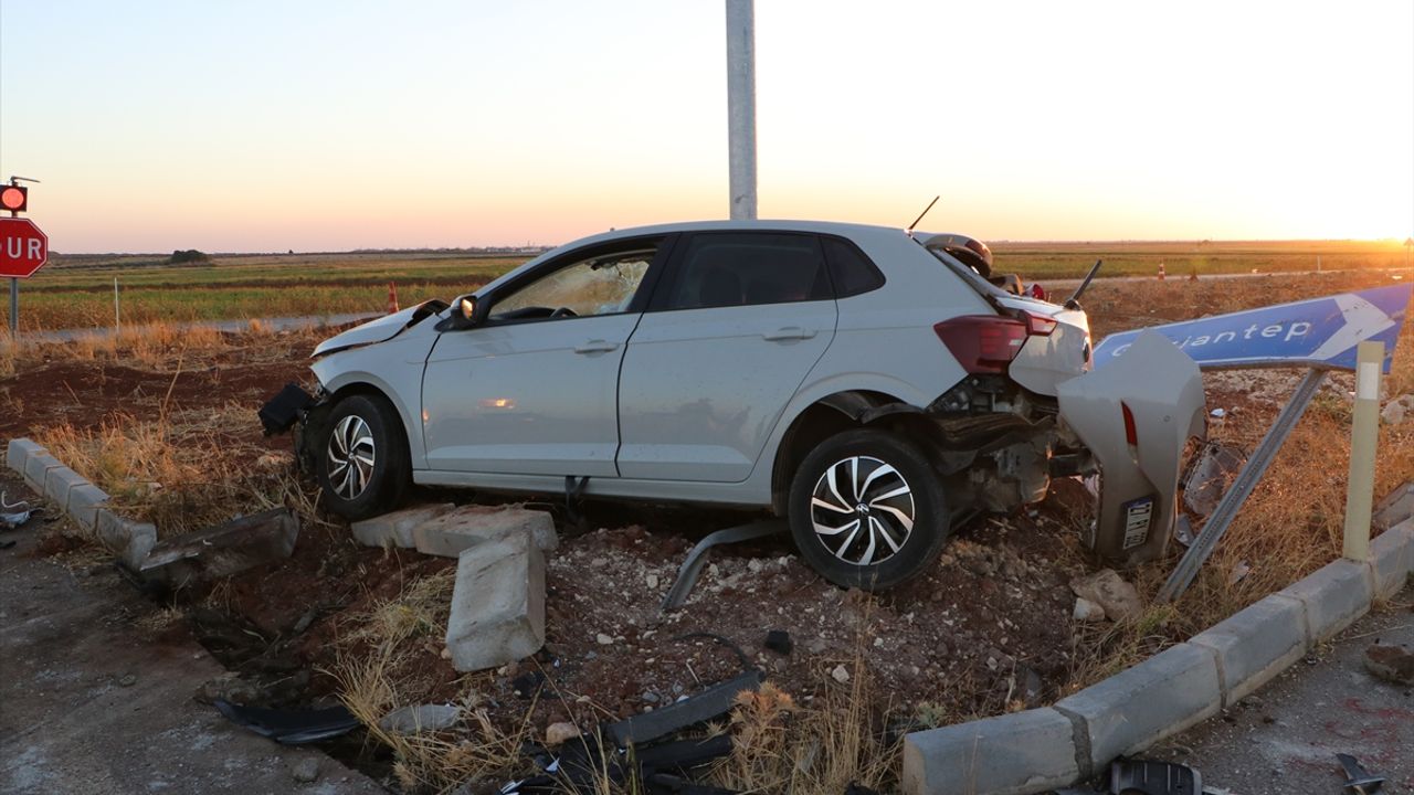 Son dakika trafik kazasında Kilis'te 12 kişi yaralandı.