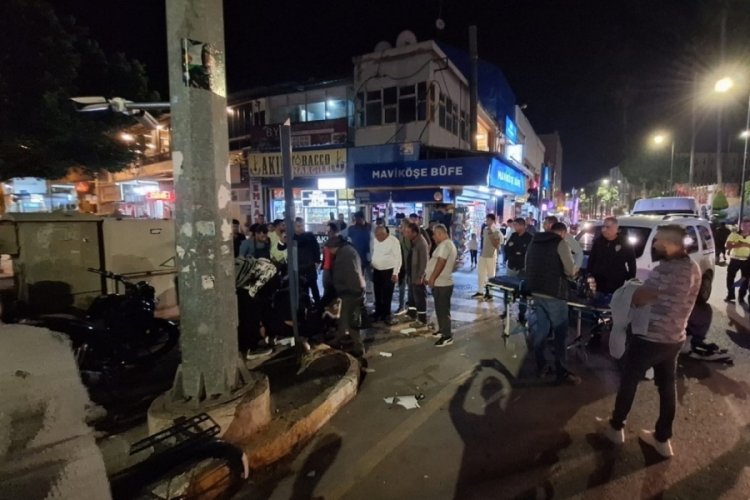 Mersin'de kaza: 2 kişi yaralandı.