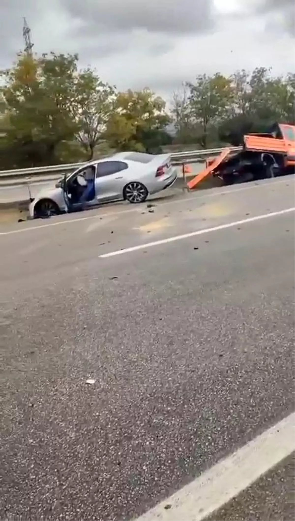 Bursa'da Zincirleme Kaza: 4 Yaralı!