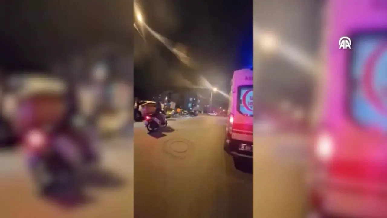 İstanbul Beylikdüzü'nde kaza: 19 yaşındaki motosiklet sürücü hayatını kaybetti.