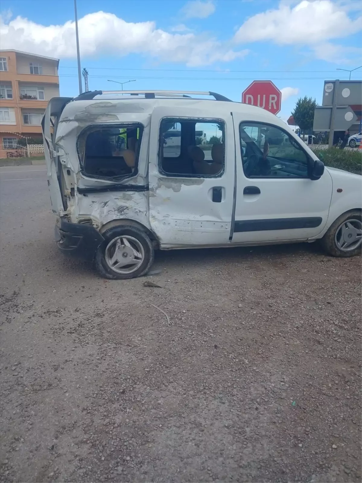 Sinop'ta Trafik Kazasında 2 Kişi Yaralandı.