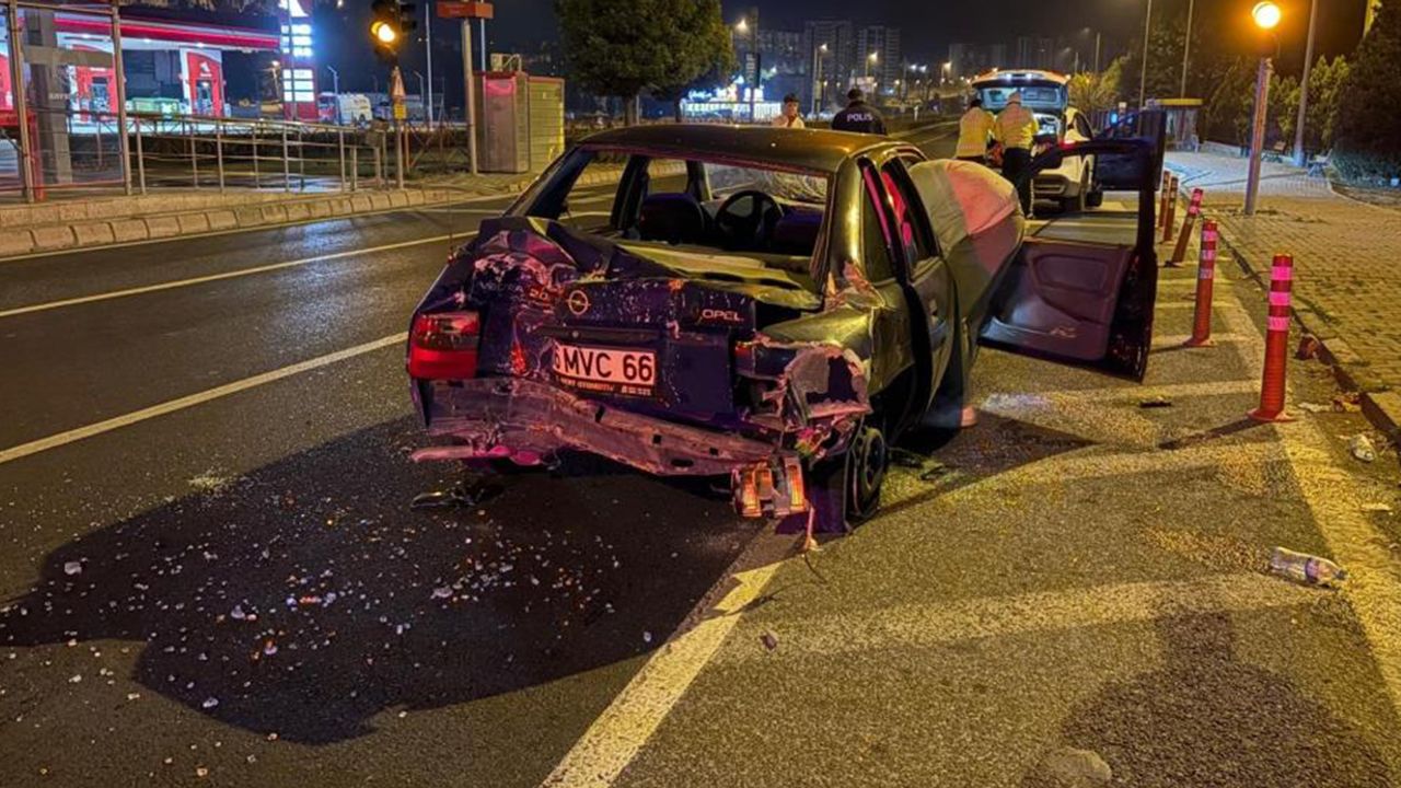 Alkollü sürücü kazayı yaptıktan sonra polise şöyle dedi: "Alıp gitmeyin beni."