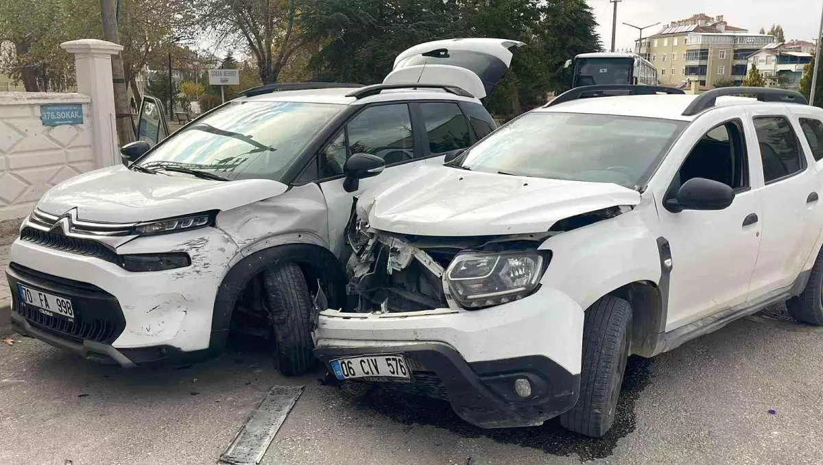 Karaman'da Trafiğe Karışan Kazada 1 Kişi Yaralandı.
