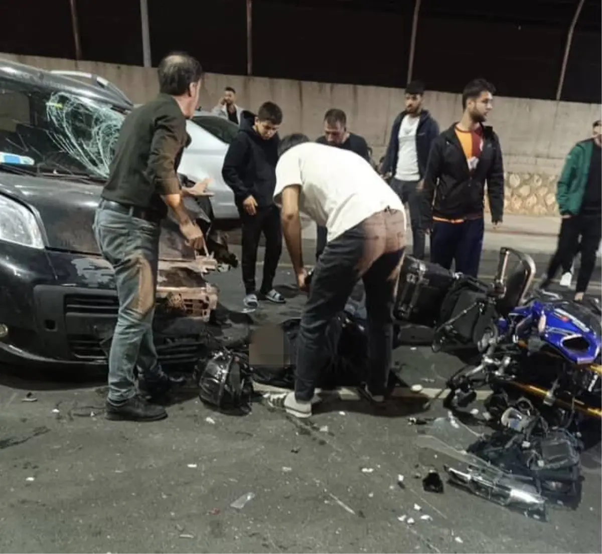 Batman'da Kaza: 6 Yaralı, 2 Çocuğun Durumu Ciddi