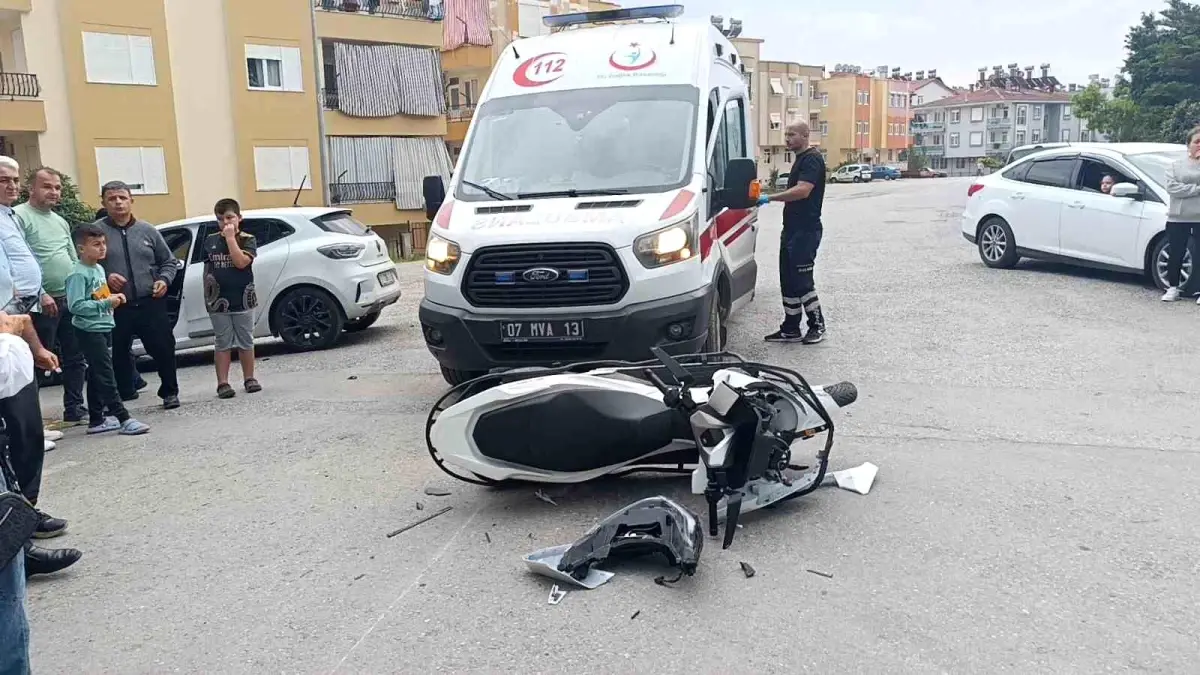Manavgat'ta Kaza: Motosiklet Sürücüsü Hasar Gördü