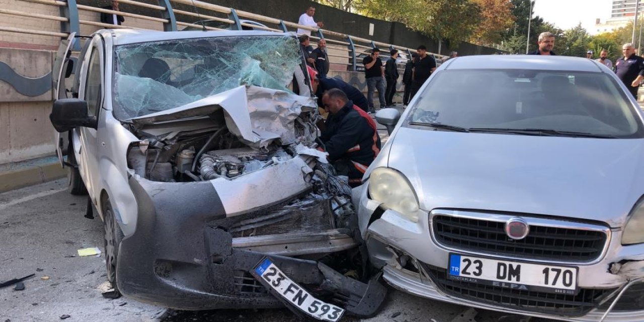 5 yaralının olduğu zincirleme trafik kazası
